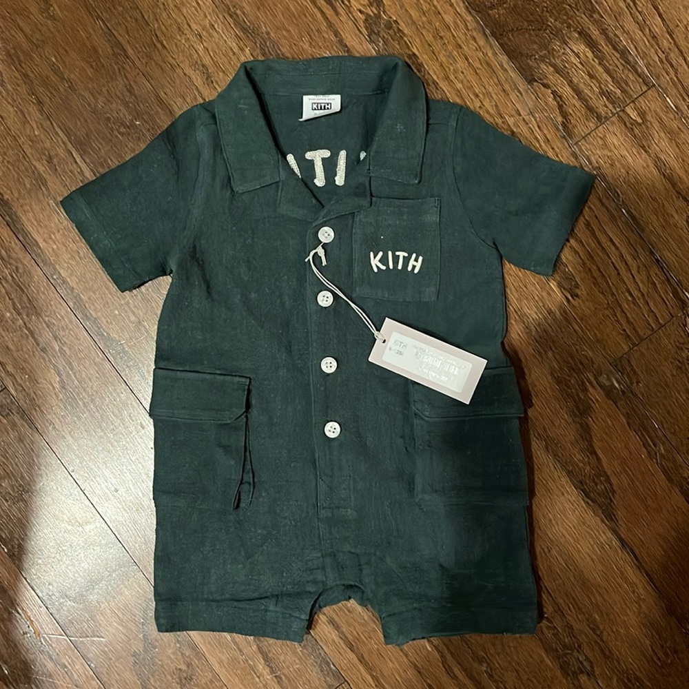 Kith Baby Cargo Shortall 9-12M New with Tag